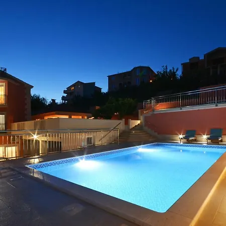 Appartement Apartman Lucic *
