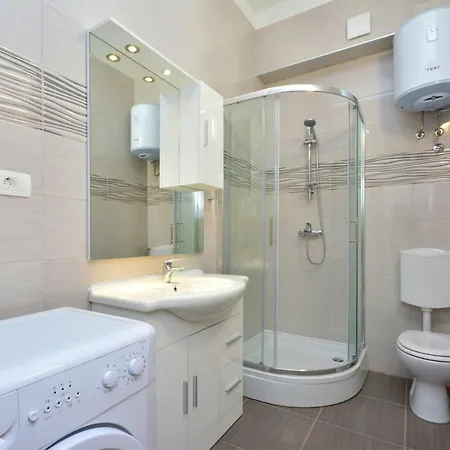 Apartment Apartman Lucic Split